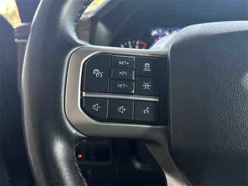 Used 2024 Ford Expedition Max Limited image 18