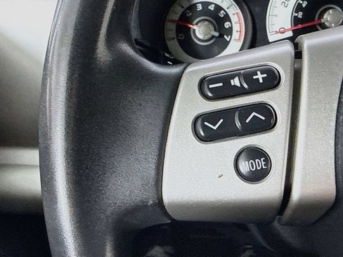 Used 2013 Toyota FJ Cruiser 4WD w/ Convenience Pkg image 11