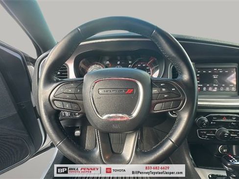 Used 2020 Dodge Charger SXT w/ Blacktop Package image 16