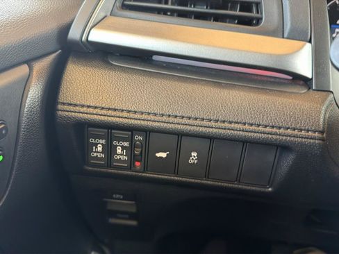 Used 2025 Honda Odyssey Sport-L image 35