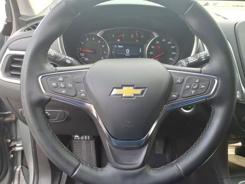 Used 2024 Chevrolet Equinox LT w/ LPO, Floor Liner Package FWD image 8