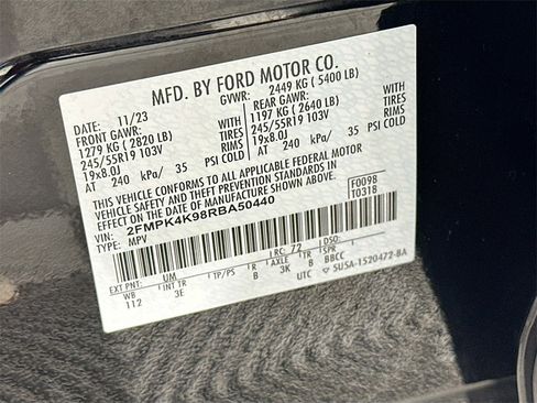 Used 2024 Ford Edge Titanium image 30