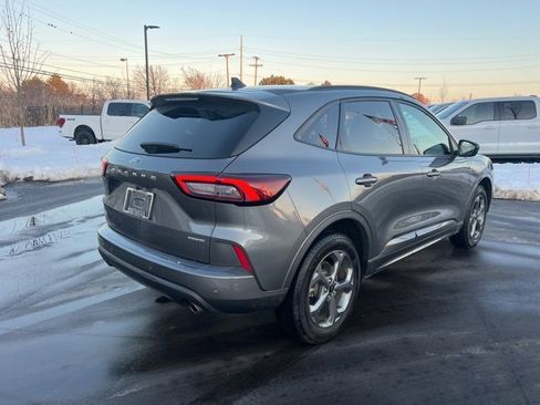 Used 2024 Ford Escape ST-Line w/ Tech Pack #1 image 5