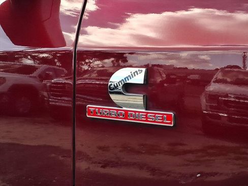 Used 2022 RAM 3500 Tradesman w/ Chrome Appearance Group image 11