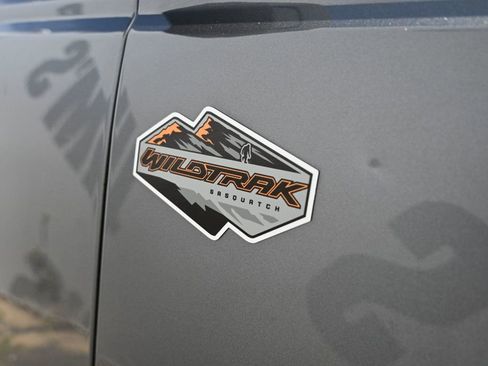 Used 2023 Ford Bronco Wildtrak AWD/4WD image 12