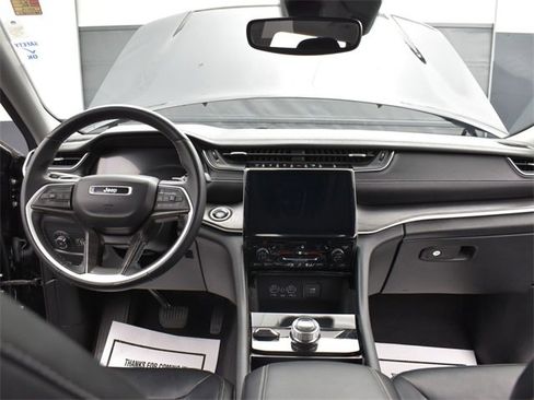 Used 2021 Jeep Grand Cherokee L Limited w/ Trailer Tow Group (B) image 9