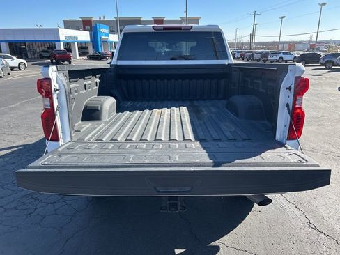 Used 2024 Chevrolet Silverado 2500 Custom w/ Custom Convenience Package image 34