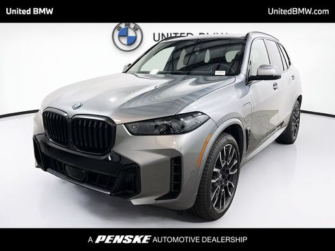 Used 2026 BMW X5 xDrive50e w/ M Sport Package AWD/4WD image 1
