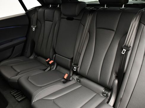 New 2026 Audi Q8 Premium Plus image 44
