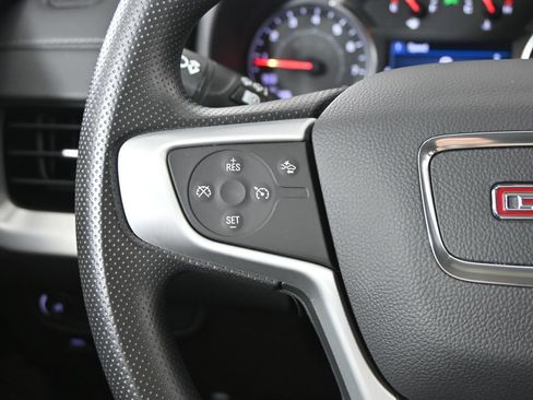 Used 2024 GMC Terrain SLE w/ Driver Convenience Package AWD/4WD image 34