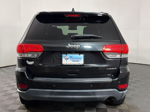 Used 2016 Jeep Grand Cherokee Laredo w/ Quick Order Package 23E RWD image 8