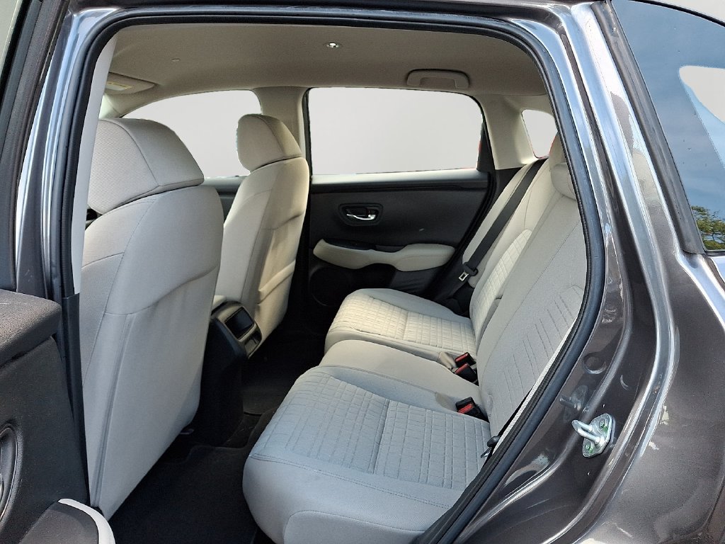 Used 2024 Honda HR-V LX image 9