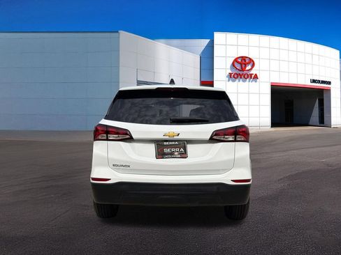 Used 2024 Chevrolet Equinox LS w/ LS Convenience Package FWD image 11