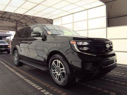 Used 2025 Ford Expedition Max Active