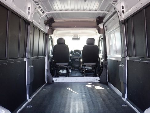Used 2025 RAM ProMaster 3500 w/ Convenience Group FWD image 7