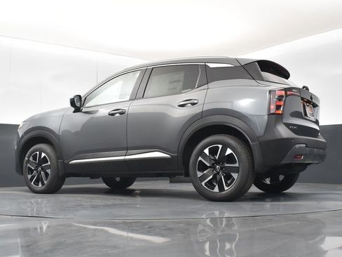 New 2025 Nissan Kicks SV w/ SV Premium Package image 39