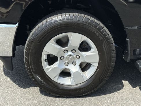 Used 2022 RAM 1500 Big Horn AWD/4WD image 12