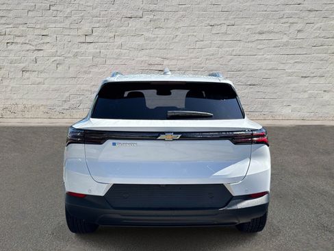 Used 2026 Chevrolet Equinox EV LT FWD image 4