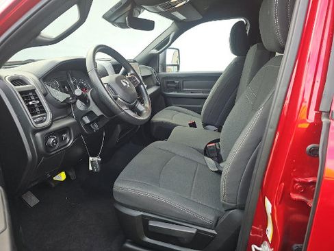 Used 2025 RAM 2500 Tradesman AWD/4WD image 4