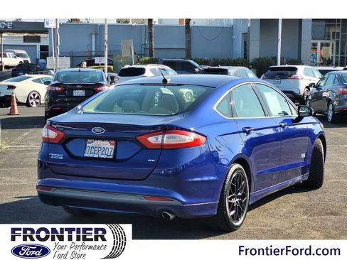 Used 2013 Ford Fusion Energi SE image 4