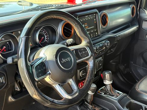 Used 2022 Jeep Gladiator Mojave w/ LED Lighting Group AWD/4WD image 19