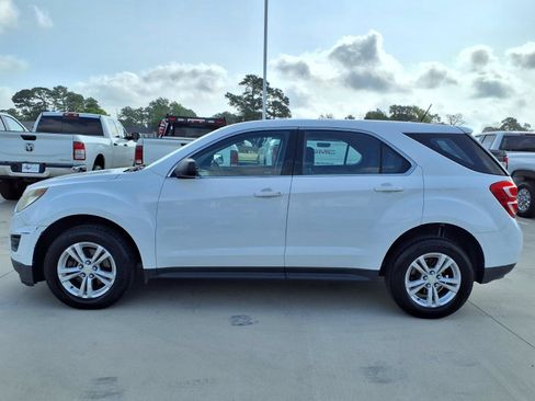 Used 2017 Chevrolet Equinox LS FWD image 9