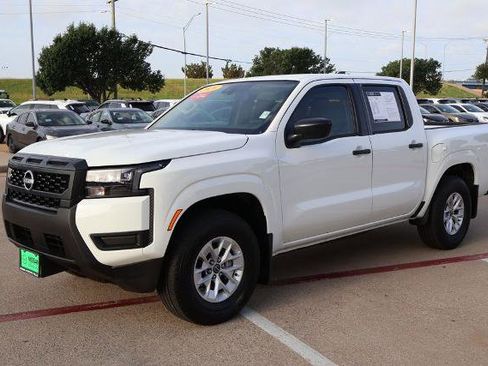 Certified 2026 Nissan Frontier S w/ Tow Package RWD image 3