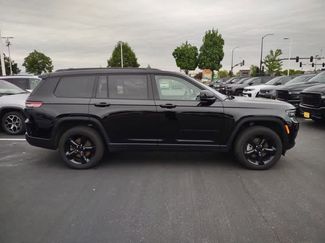 Used 2025 Jeep Grand Cherokee L Altitude AWD/4WD video 2