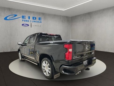Used 2024 Chevrolet Silverado 1500 High Country w/ High Country Premium Package image 6