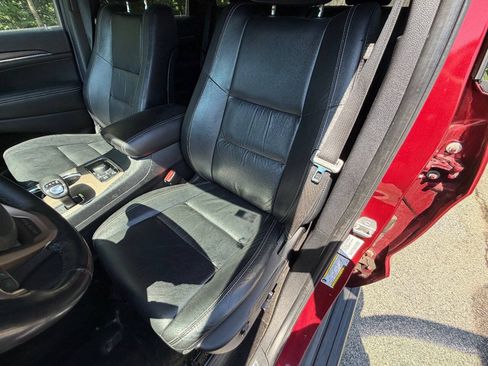 Used 2015 Jeep Grand Cherokee Limited AWD/4WD image 11