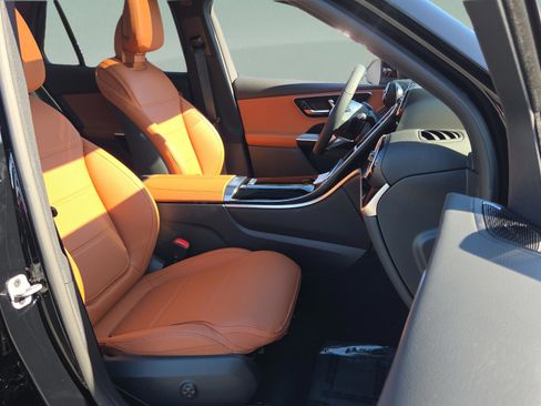 New 2026 Mercedes-Benz GLC 300 image 21