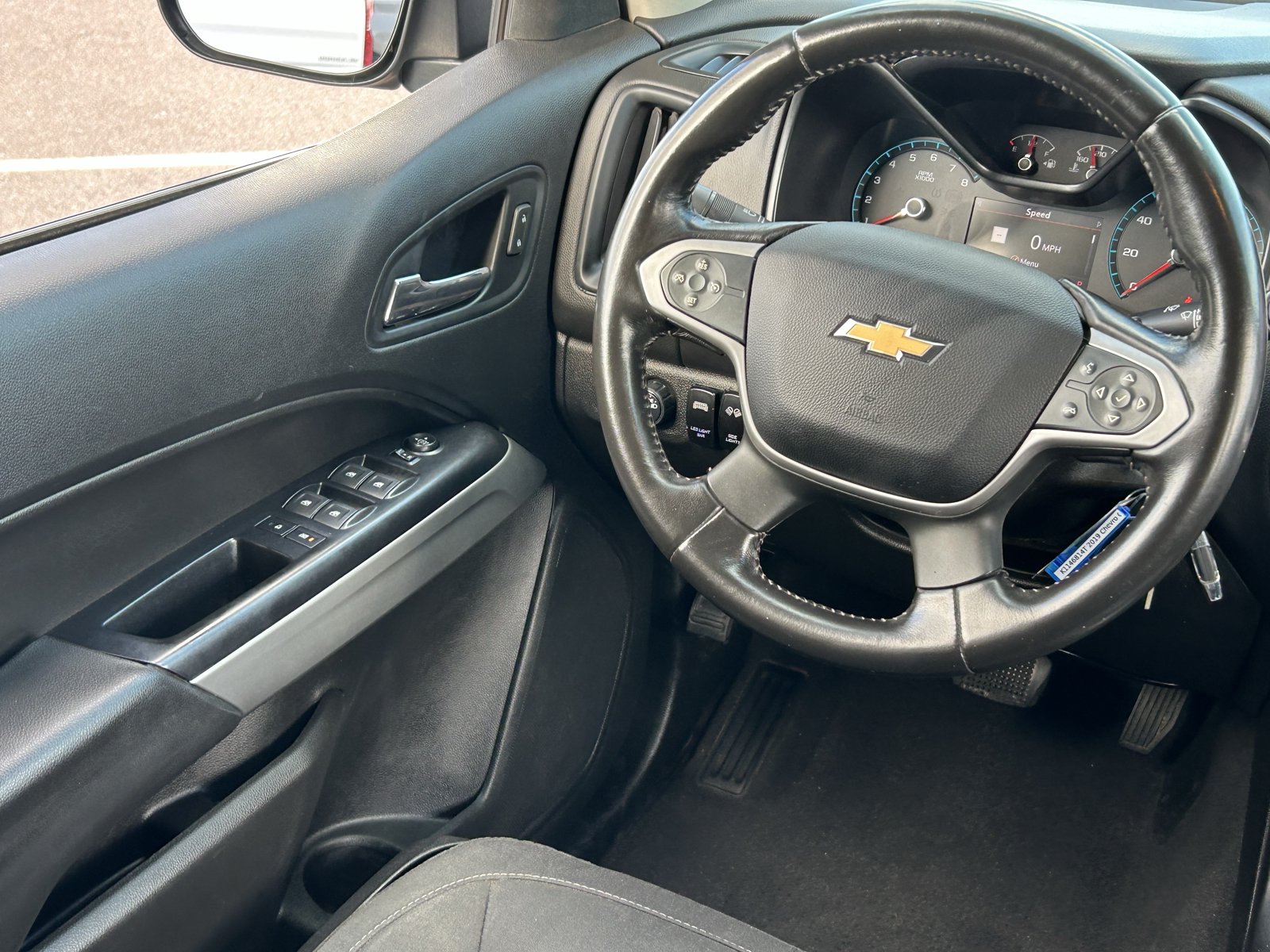 Used 2019 Chevrolet Colorado LT w/ LT Convenience Package RWD image 16