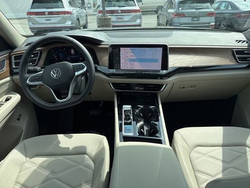 New 2026 Volkswagen Atlas SE AWD/4WD image 11