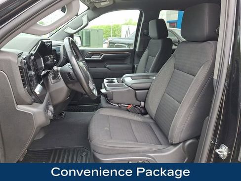 Used 2023 Chevrolet Silverado 1500 LT AWD/4WD image 2