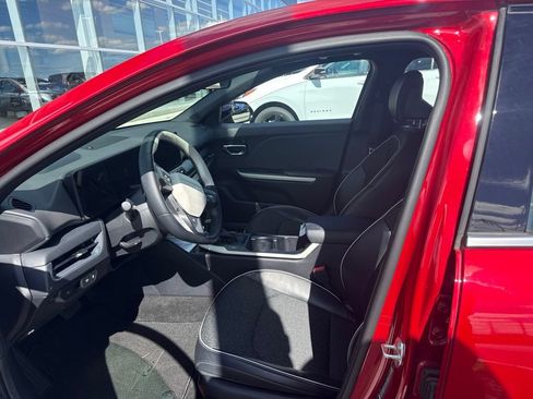 Certified 2025 Kia K4 EX w/ GT-Line Sunroof Package FWD image 3