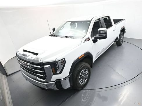 Used 2025 GMC Sierra 2500 SLT AWD/4WD image 40