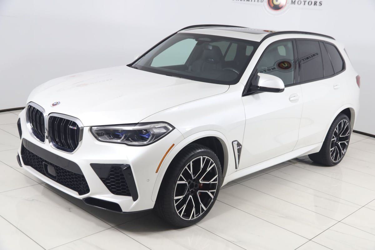 Used 2023 BMW X5 M w/ Executive Package AWD/4WD image 27
