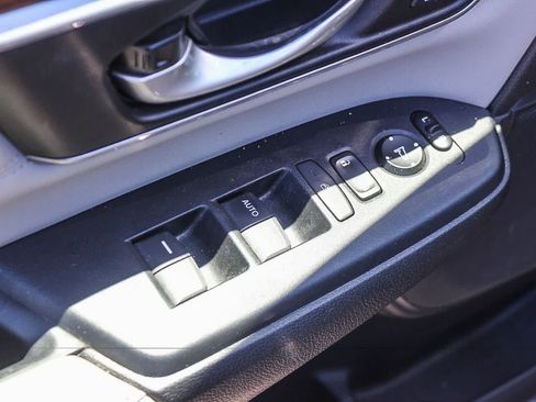 Used 2017 Honda CR-V Touring image 24
