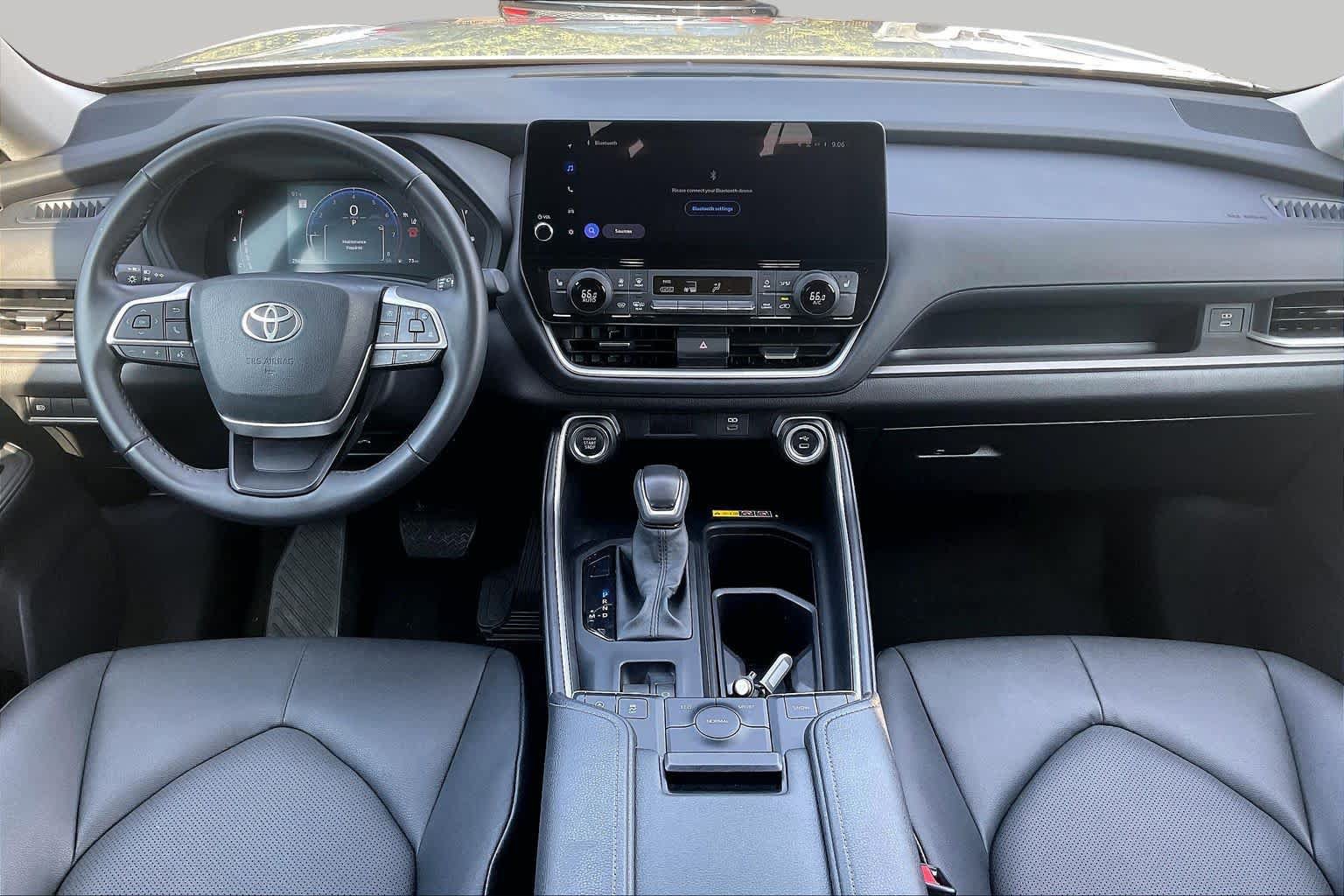 Used 2026 Toyota Grand Highlander FWD image 15