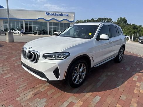 Used 2024 BMW X3 sDrive30i w/ Convenience Package RWD image 32