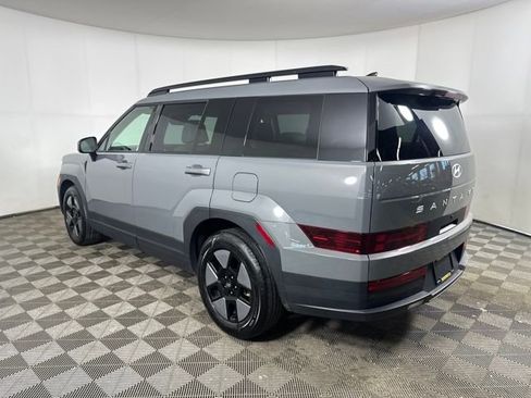 Used 2024 Hyundai Santa Fe SEL image 5