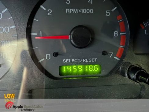 Used 2002 Ford Mustang Coupe RWD image 12