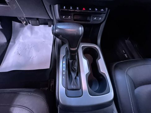 Used 2020 Chevrolet Colorado ZR2 image 29