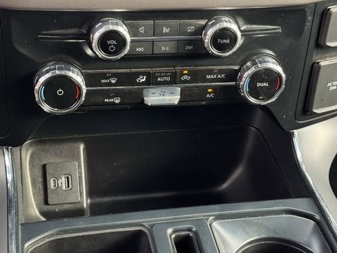 Used 2024 Ford F150 XLT w/ Mobile Office Package image 24