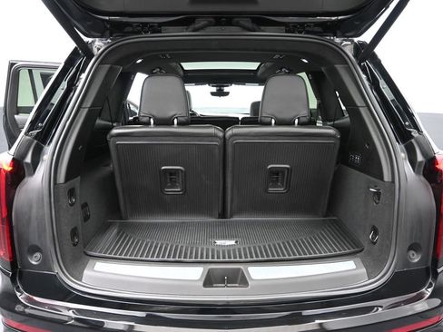 Certified 2025 Cadillac XT6 Premium Luxury w/ Platinum Package AWD/4WD image 19
