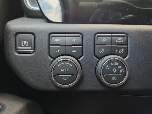 New 2026 Chevrolet Silverado 1500 RST w/ All Star Edition Plus AWD/4WD image 25