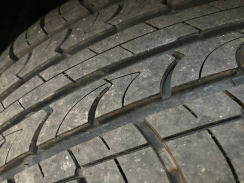 Used 2013 Ford Focus Titanium w/ Titanium Handling Pkg image 29