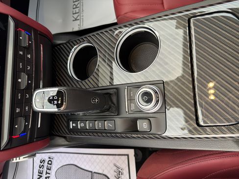 Used 2022 Maserati Quattroporte Modena Q4 image 19