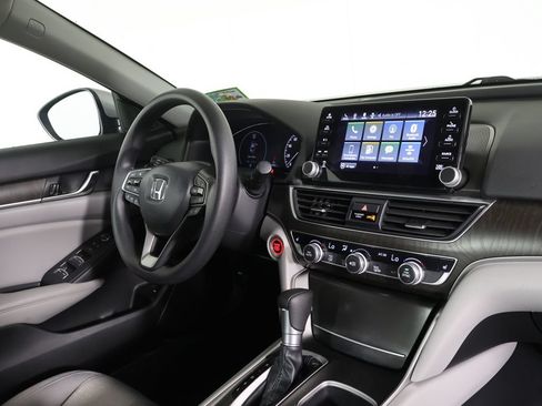 Used 2020 Honda Accord EX image 26
