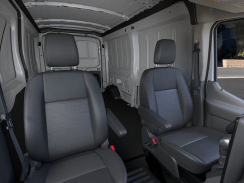 New 2026 Ford Transit 250 148 Medium Roof RWD image 10